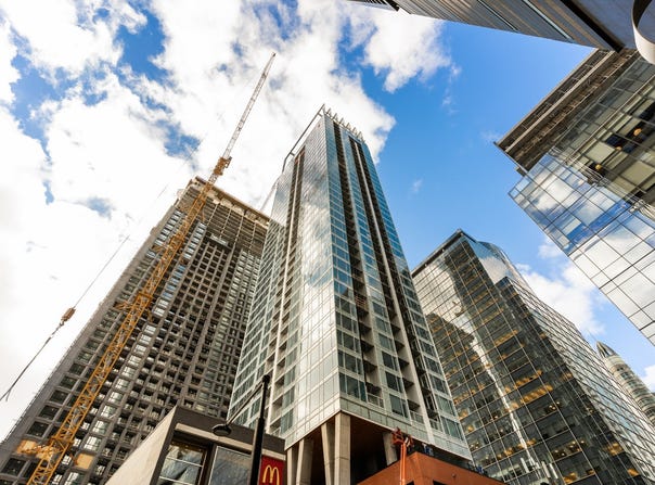 1020 Rue de la Montagne 1706, Montréal (Ville-Marie), Quebec H3G 1Y7