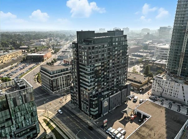 1 Victoria Street S 1113, Kitchener, Ontario N2G 0B5