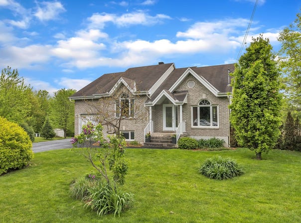26 Ch. des Sources, LAnge-Gardien, QC J8L0G4, CA, L'Ange-Gardien, Quebec J8L0G4