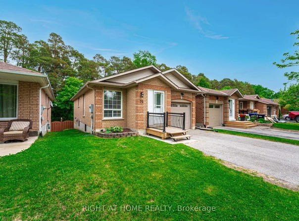 75 Kate Aitken Crescent, New Tecumseth, Ontario L0G1A0