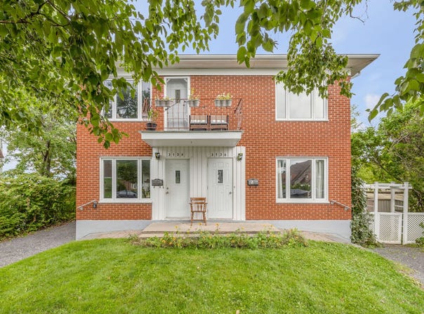 3136Z-3138Z Rue de Mortagne, Beauport, Quebec G1C3Y5
