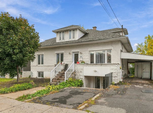 1421Z Rue de Wagram, Le Vieux-Longueuil, Quebec J4K1E9