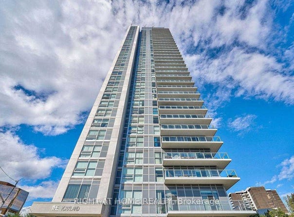 204 - 275 Yorkland Road, Toronto, Ontario M2J0A7