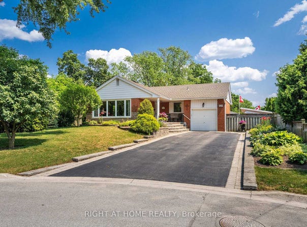 509 Rothesay Place, Burlington, Ontario L7N3E3