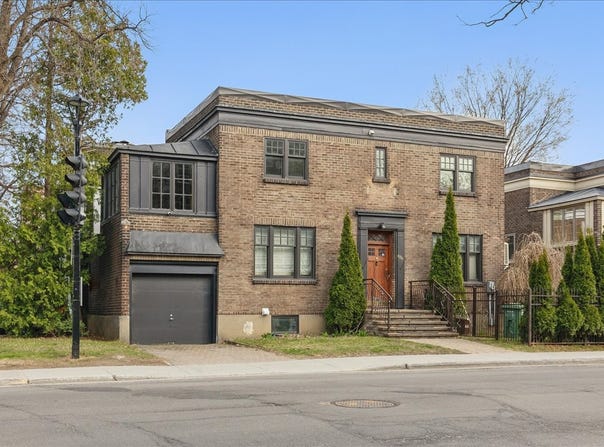 6216 Av. de Monkland, Montréal, Quebec H4B1G6