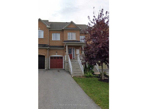 246 Zokol Drive, Aurora, Ontario L4G0C2
