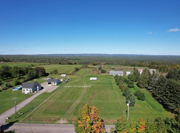 Ch. Thivierge, Bonaventure, Quebec G0C1E0