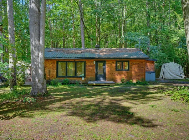 6 Av. Woodlawn, Bristol, Quebec J0X 1G0