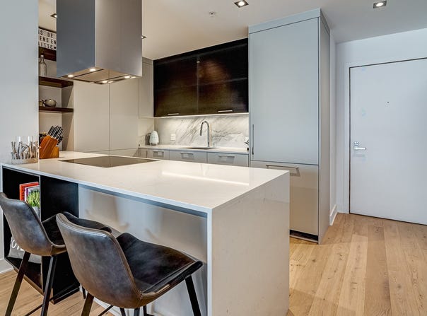 1458 Rue des Bassins 1206, Montréal (Le Sud-Ouest), Quebec H3C 0T6
