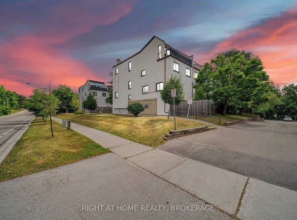 132 - 1058 Falgarwood Drive, Oakville, Ontario L6H2P3