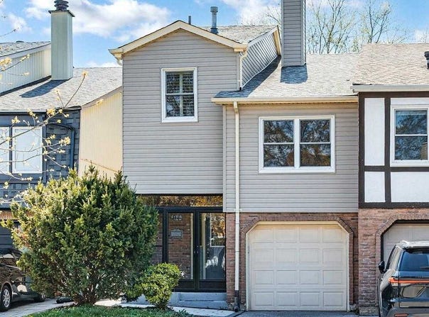 94 Reginald Crescent, Markham, Ontario L3P3T9