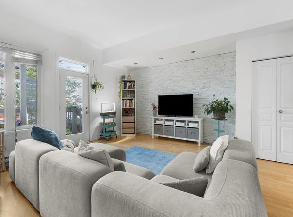 154 Rue St-François E., La Cité-Limoilou, QC G1K2Y5, CA, La Cité-Limoilou, Quebec G1K2Y5
