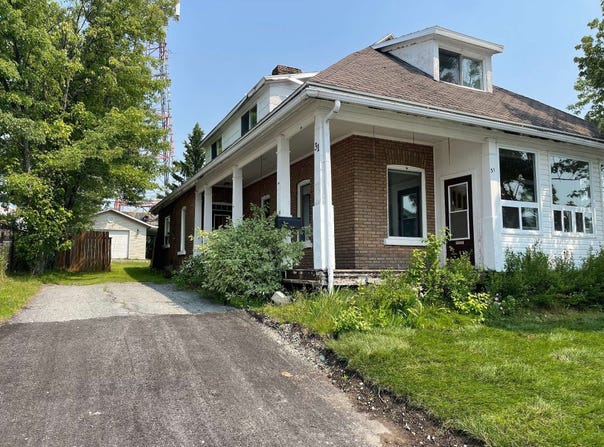 31 2e Avenue E., Amos, QC J9T1G3, CA, Amos, Quebec J9T1G3