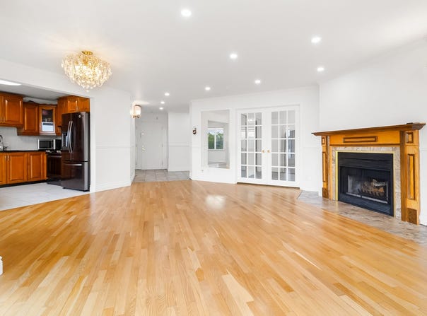 5270 Rue Riviera, Pierrefonds-Roxboro, QC H8Z3H2, CA, Pierrefonds-Roxboro, Quebec H8Z3H2