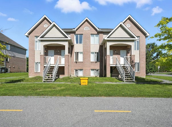 212 Boul. dEurope, Aylmer, QC J9J0A4, CA, Aylmer, Quebec J9J0A4
