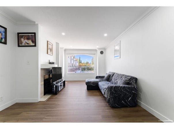 21 7140 132 STREET, Surrey, British Columbia V3W1J5