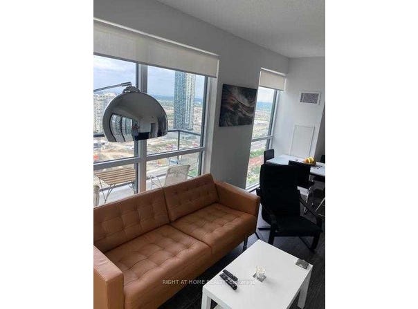 2918 - 4055 Parkside Village Drive, Mississauga, Ontario L5B0K8