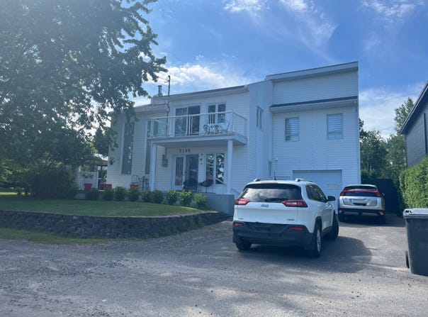 3140 Ch. des Grives, Alma, QC G8B5V3, CA, Alma, Quebec G8B5V3