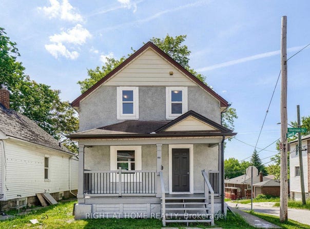 44 Division Street N, St. Catharines, Ontario L2R3G5