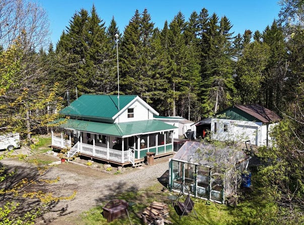 206 Ch. Marie-Claude, Notre-Dame-des-Bois, QC J0B2E0, CA, Notre-Dame-des-Bois, Quebec J0B2E0