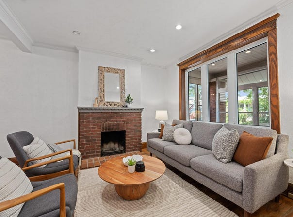 106 Bellefair Ave, Toronto, ON M4L 3T8, Canada, Toronto, Ontario