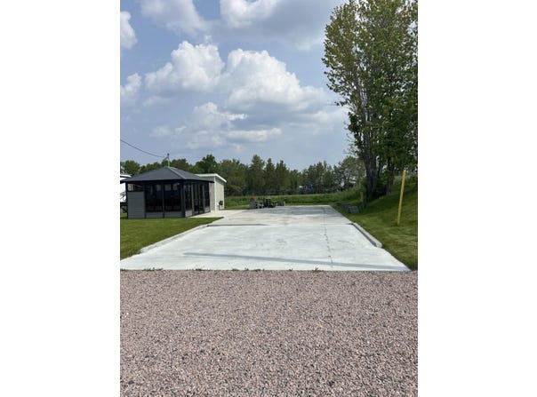 41 Rue des Bernaches, Métabetchouan/Lac-à-la-Croix, QC G0W1M0, CA, Métabetchouan/Lac-à-la-Croix, Quebec G0W1M0