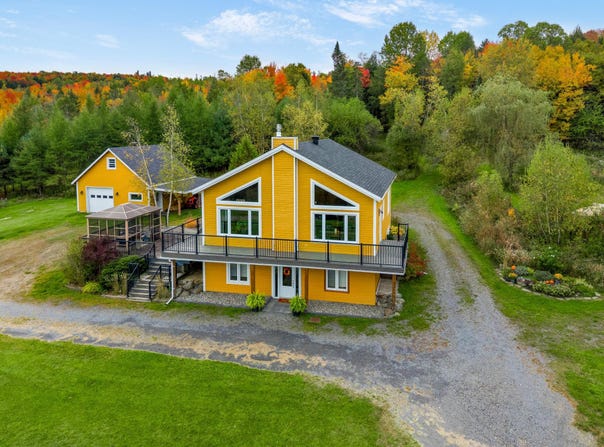 89 Route de Mansonville, Potton, Quebec J0E1X0