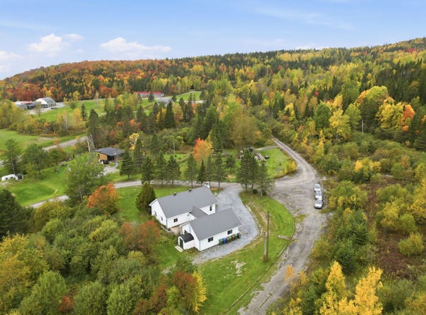 180 Route du Mont-Radar, Saint-Sylvestre, Quebec G0S3C0