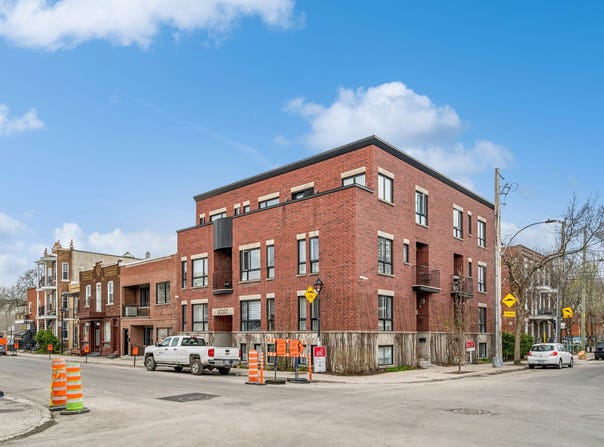 5757 Rue Hadley, Le Sud-Ouest, Quebec H4E3N5