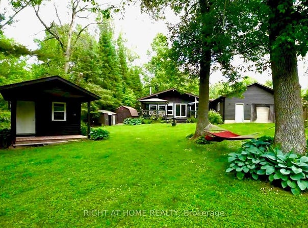 5171 Severn Pines Crescent, Severn, Ontario L0K2B0
