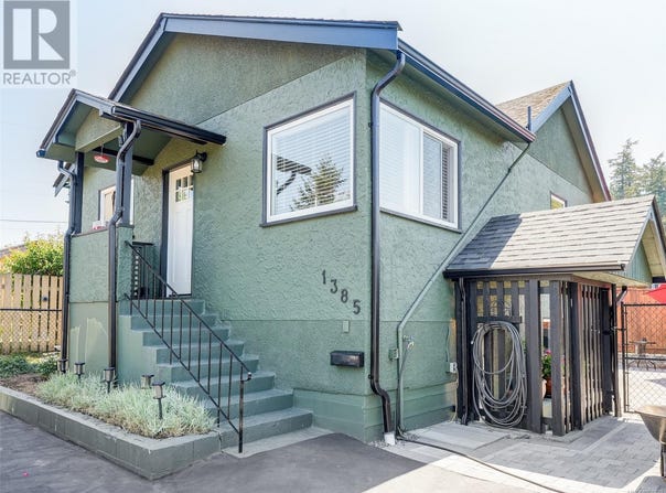 1385 Hastings Street, Saanich, British Columbia V8Z2W6