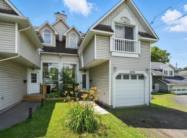 1252 Boul. Maloney E., Gatineau, QC J8P1H9, CA, Gatineau, Quebec J8P1H9