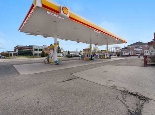 5527 Ch. de l'Aéroport, Valcourt - Canton, Quebec J0E1L0