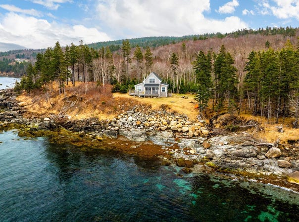 41 Neu-Town Lane, Halfway Cove, Nova Scotia B0H 1N0