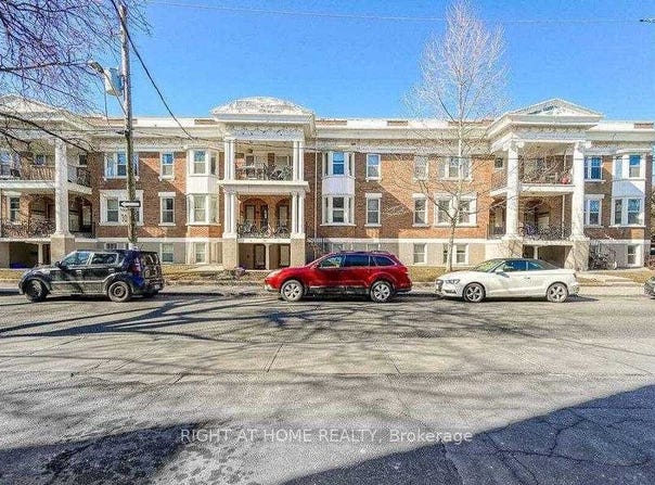 1 - 1317 King Street W, Toronto, Ontario M6K2N4
