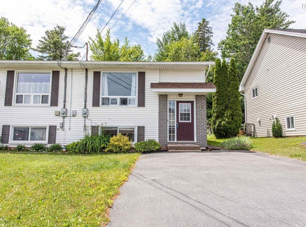 70 Highrigger Crescent, Middle Sackville, Nova Scotia B4E2Z7