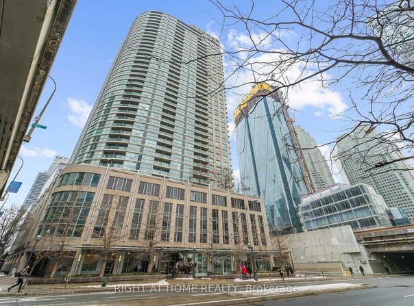 2315 - 18 Yonge Street, Toronto, Ontario M5E1Z8