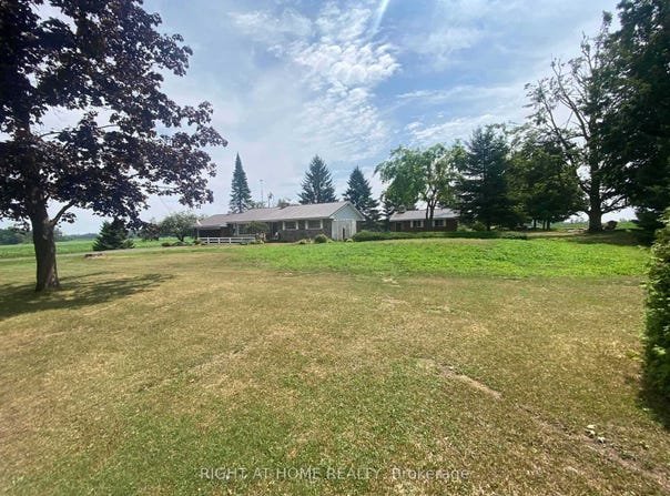 978 15/16 Side Road E, Oro-Medonte, Ontario L0L1T0
