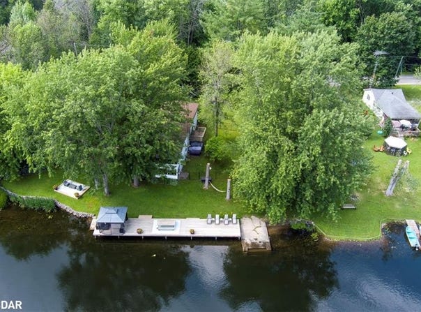 1057 Severn River Road, Gravenhurst, Ontario P0E 1N0