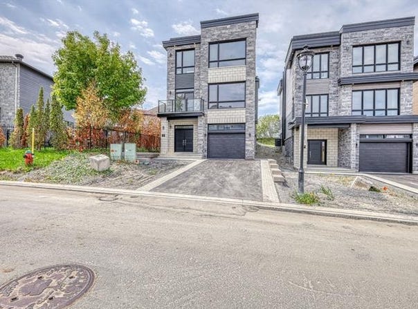 23 Rue du Rivage, Gatineau, Quebec J8Z 3R1