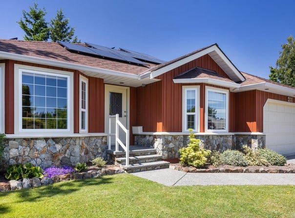 1201 Elliot Crt, Saanich, British Columbia V8Y3E4