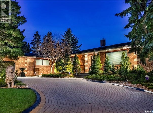 15 Quappelle, Saskatoon, Saskatchewan S7K1C2