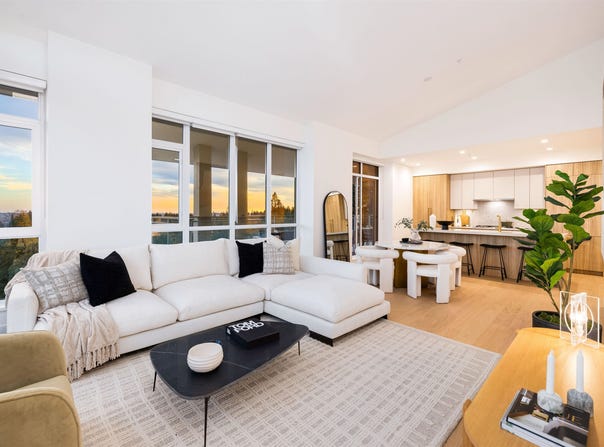 2325 Emery Court PH 1103, North Vancouver, British Columbia V7J 0E8