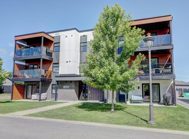 1945 Rue Victor-Martin, Saint-Hyacinthe, QC J2S0J6, CA, Saint-Hyacinthe, Quebec J2S0J6