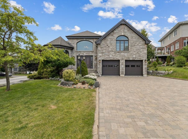 19 Rue des Salins, Gatineau, QC J8V0B5, CA, Gatineau, Quebec J8V0B5