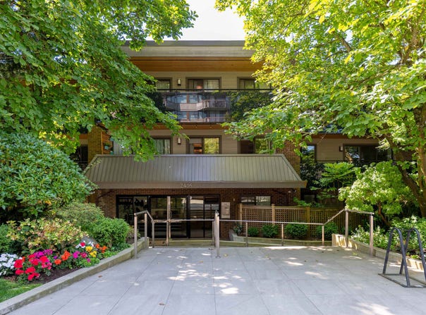 2416 W 3rd Avenue 307, Vancouver, British Columbia V6K 1L8