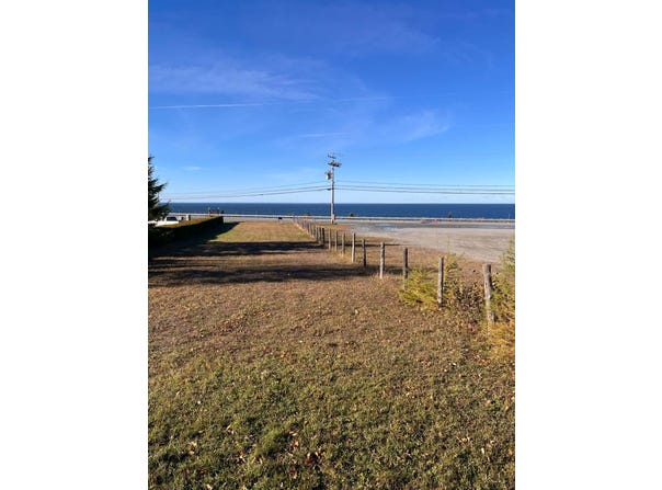 Rue Notre-Dame O., Cap-Chat, Quebec G0J1E0