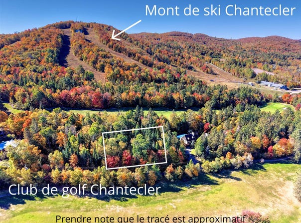 Ch. du Club, Sainte-Adèle, Quebec J6Y1X2