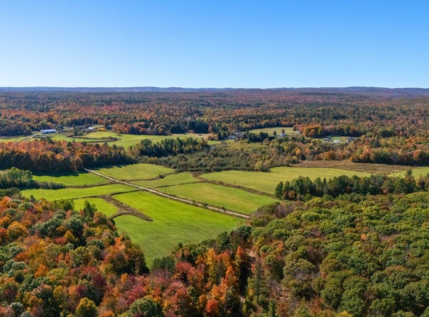 4e Rang, Saint-Calixte, Quebec J0K 1Z0