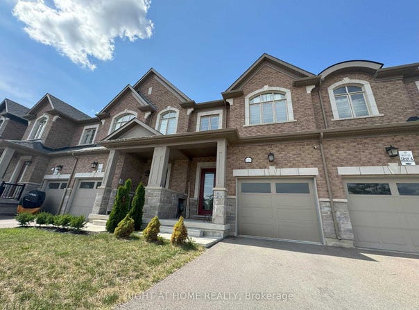 1323 Chee Chee Landing, Milton, Ontario L9E1L3